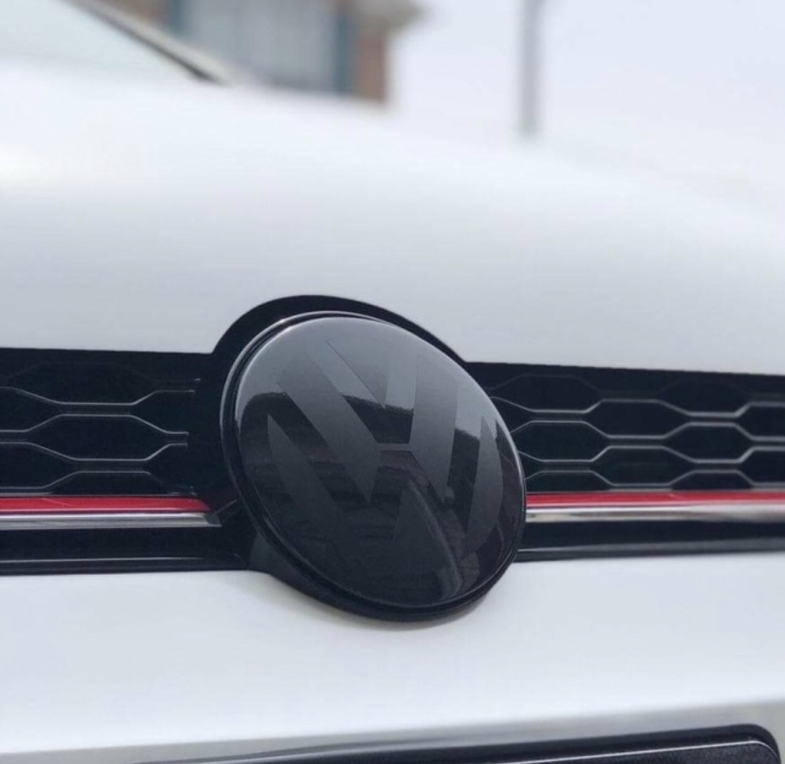 VW Embleme schwarz machen trotz ACC? - Aerodynamik Golf 7 R - Volkswagen R  Forum